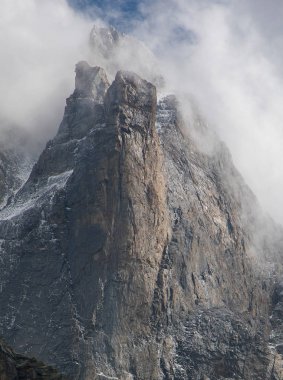 Ushba direği Svaneti Georgia 