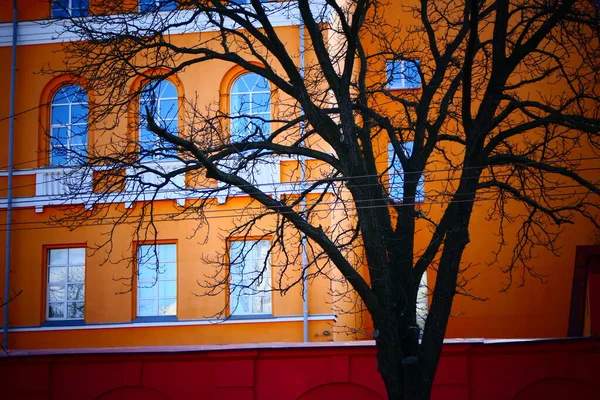 Magnifico Vecchio Edificio Colore Giallo Rosso Che Più 250 Anni — Foto Stock