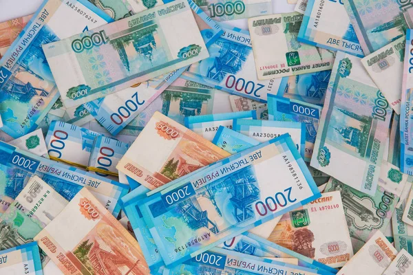 Rus rublesi, çeşitli banknotlar.