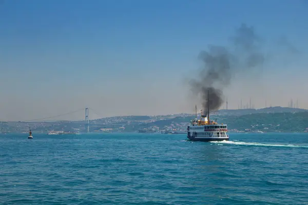 Ships Coast Istanbul — Stock Photo, Image