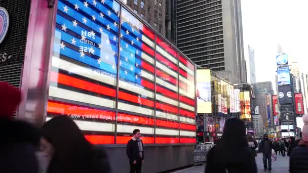 New York City - 15. ledna: Times Square na 15. ledna 2017 v New Yorku — Stock video