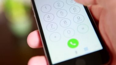 Akıllı telefondaki numara aranıyor