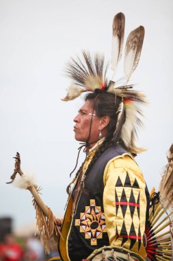 New York City, ABD - 5 Haziran 2011: Brooklyn 'deki NYC Pow Wow' da yerli halk festivali. Pow-wow, Kuzey Amerika yerlilerinin toplanma ve mirası kutlamalarıdır.