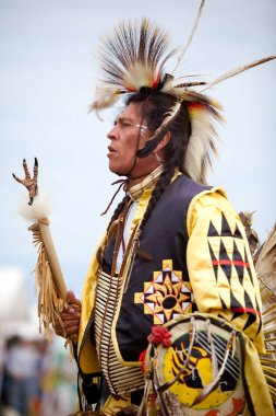 New York City, ABD - 5 Haziran 2011: Brooklyn 'deki NYC Pow Wow' da yerli halk festivali. Pow-wow, Kuzey Amerika yerlilerinin toplanma ve mirası kutlamalarıdır.