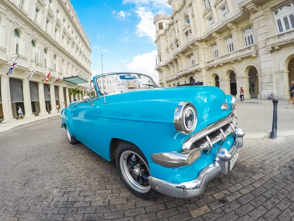 Havana Cuba Januari 2015 Oude Amerikaanse Auto Geparkeerd Straat Havana — Stockfoto