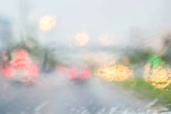 Foto Astratta Sfocatura Goccia Pioggia Sul Finestrino Dell Auto Con — Foto Stock