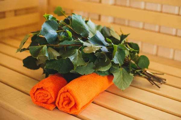 Two Towels Birch Bath Broom Lie Wooden Bench — Stock Photo, Image