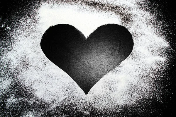 Black Heart Flour Closeup — Stock Photo, Image