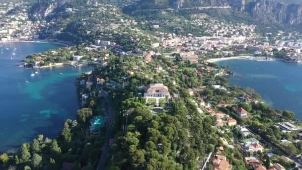 Aéreo Vuelta Viajando Sobre Santo Jean Cap Ferrat Sur Francia — Vídeos de Stock