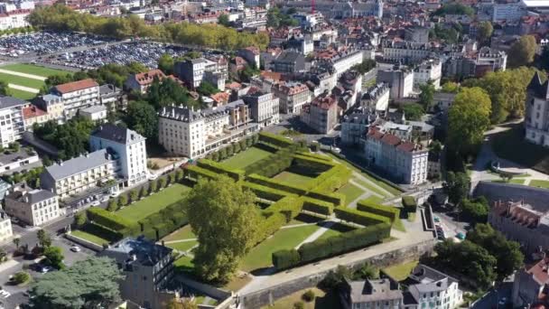 Aerial View Park Pau Old Historical Castle Sunny Day France — 图库视频影像