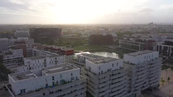 Staden Hus Hustak Bostadshus Montpellier Port Marianne Bassäng Jacques Coeur — Stockvideo