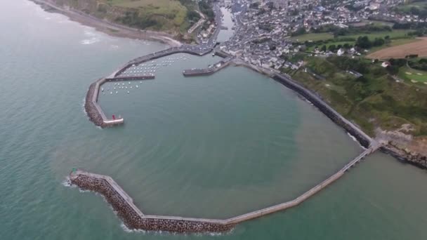 Drohnenblick Über Port Bessin Huppain Nordfranzösischen English Channel — Stockvideo
