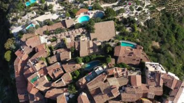 Eze tepe köyü Fransız Riviera Akdeniz havası güneşli gün sineması