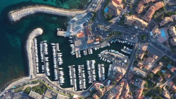 High Quality Top Aerial View Sausset Les Pins Mediterranean City — Stock Video