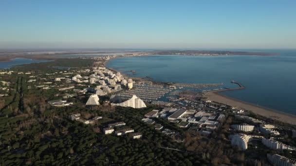 Large Aerial View Grande Motte Popular Seaside Resort Port Sunny — Stock Video