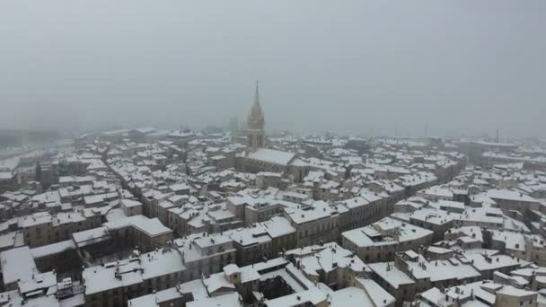 Montpellier Ecusson Sob Neve Tiro Aéreo Raro Inverno Frio Nevando — Vídeo de Stock