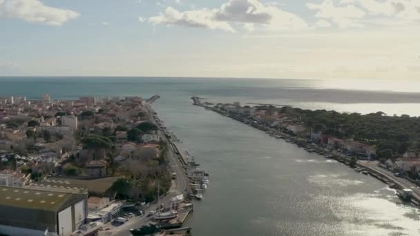 Herault River Estuary River Mouth Mediterranean Sea Grau Dagde Aerial — Stock Video