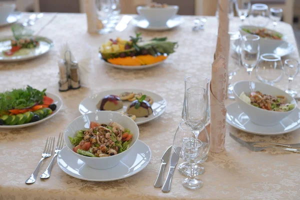 Meja Untuk Acara Makan Malam Katering — Stok Foto