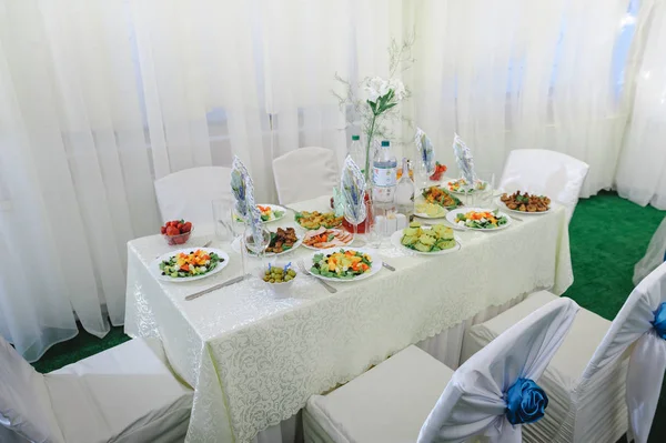 Luxury Elegant Wedding Reception Table Arrangement Floral Centerpiece — Stock Photo, Image