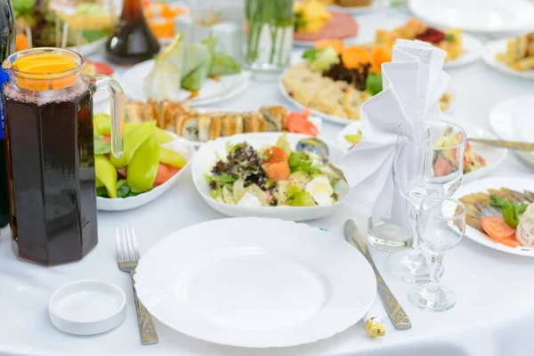 Traditional Buffet Assortment Tasty Food — Stock Photo, Image