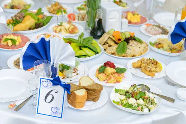 Buffet Tradicional Com Variedade Comida Saborosa — Fotografia de Stock