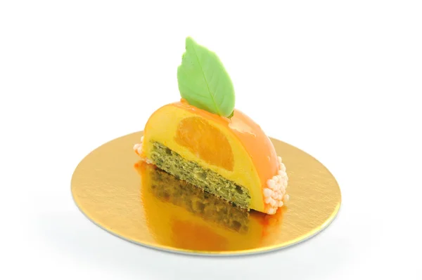 Słodkie Ciasto Białym Tle Luksusowych Słodyczy Dla Menu Restauracji — Zdjęcie stockowe