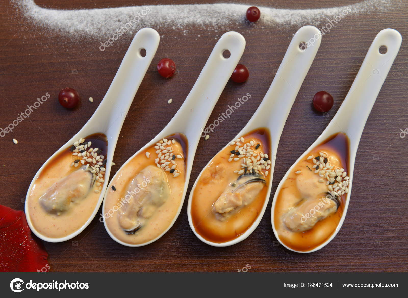 depositphotos_186471524-stock-photo-party-appetizers-four-white-spoons.jpg