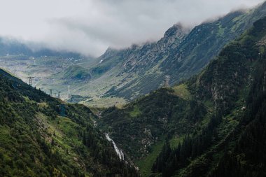 Transfagaras Otoyolu, Romanya 'nın güzel manzarası. Avrupa yürüyüşü