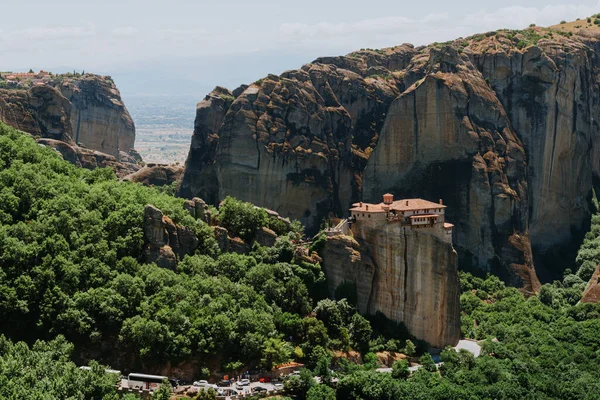 Gran Monasterio de Varlaam en la roca alta en Meteora, Tesalia, Grecia — Foto de Stock