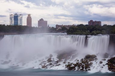 Niagara Şelalesinin manzara fotoğrafları