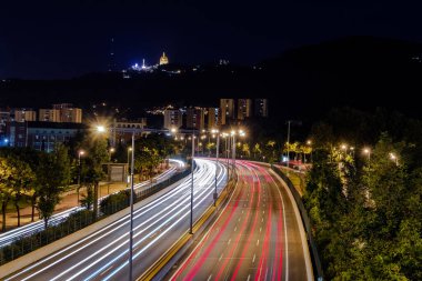 Barselona 'nın uzun gece manzarası
