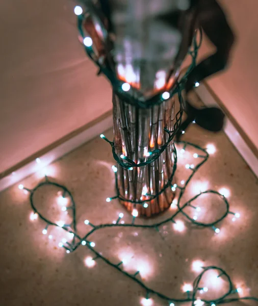 Εσωτερική Διακόσμηση Φωτισμένη Χριστουγεννιάτικα Φώτα — Φωτογραφία Αρχείου