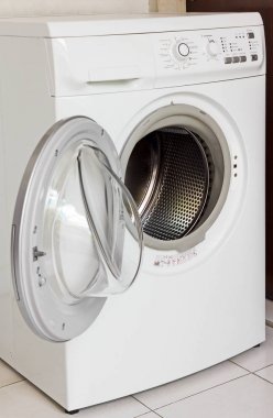 Ön yükleme çamaşır makinesi