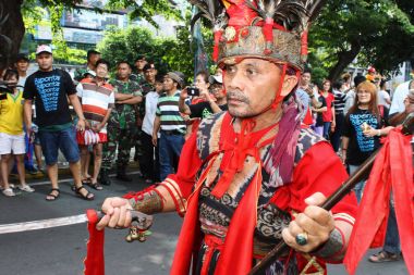 İnsanlar Minahasa, geleneksel giyim
