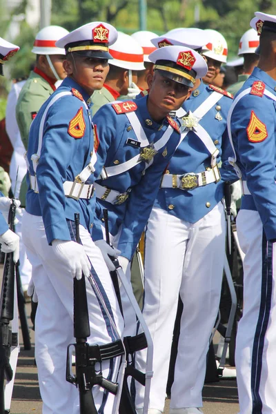 Endonezya askeri ordu askeri öğrenci üniforma