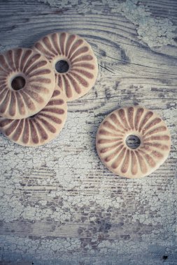 ev yapımı yuvarlak bisküvi 