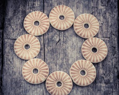 ev yapımı yuvarlak bisküvi 