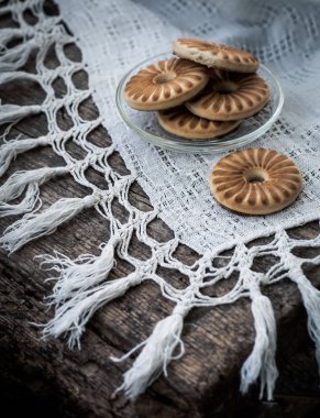 ev yapımı yuvarlak bisküvi 