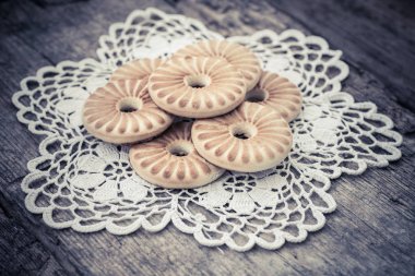 ev yapımı yuvarlak bisküvi 