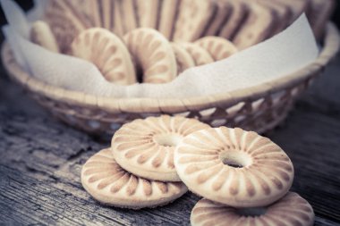 ev yapımı yuvarlak bisküvi 