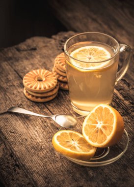 cam Kupası'nda limonata 