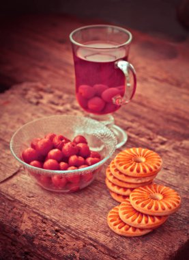 kurabiye plaka ve çay