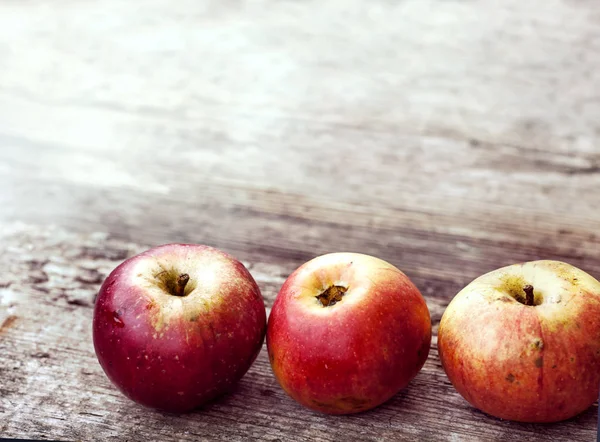 Raw ripe apples — Stock Photo, Image