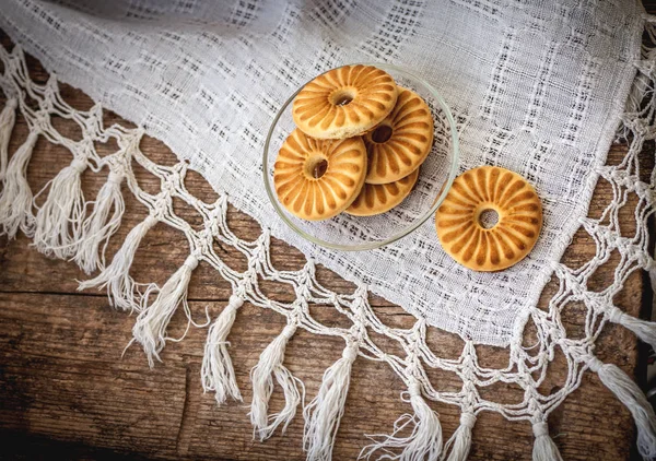 ev yapımı yuvarlak bisküvi 