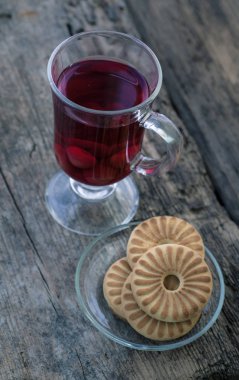 kurabiye plaka ve çay