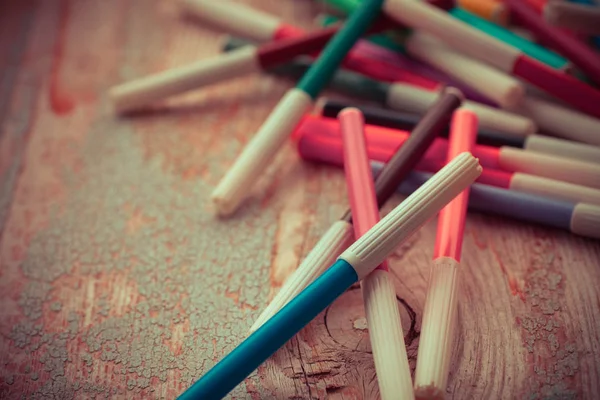 Pilha de marcadores coloridos — Fotografia de Stock