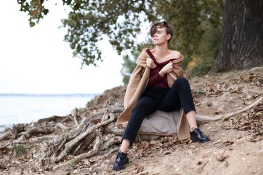 Deniz kenarına Sonbahar geldi