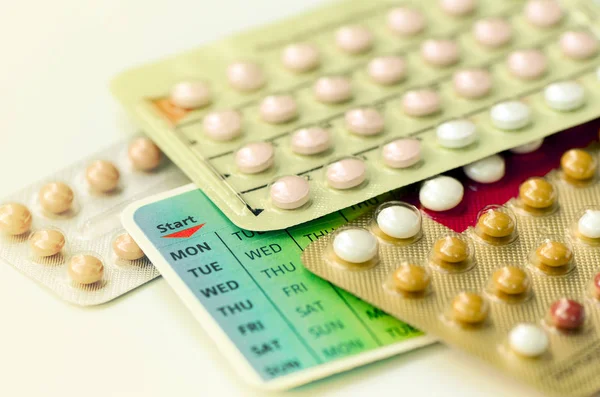 Orális fogamzásgátló tabletták. — Stock Fotó
