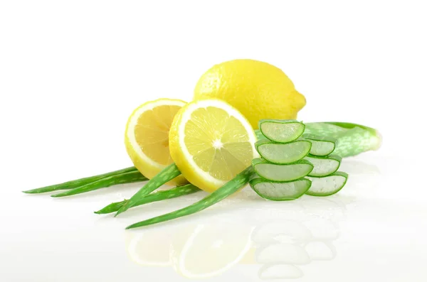 Gel Aloe Vera Jus Citron Pour Nettoyage Naturel Peau Recette — Photo