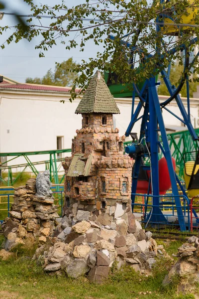 Kővár Miniatűr Tematikus Játszóközpont Vagy Park Gyerekeknek — Stock Fotó